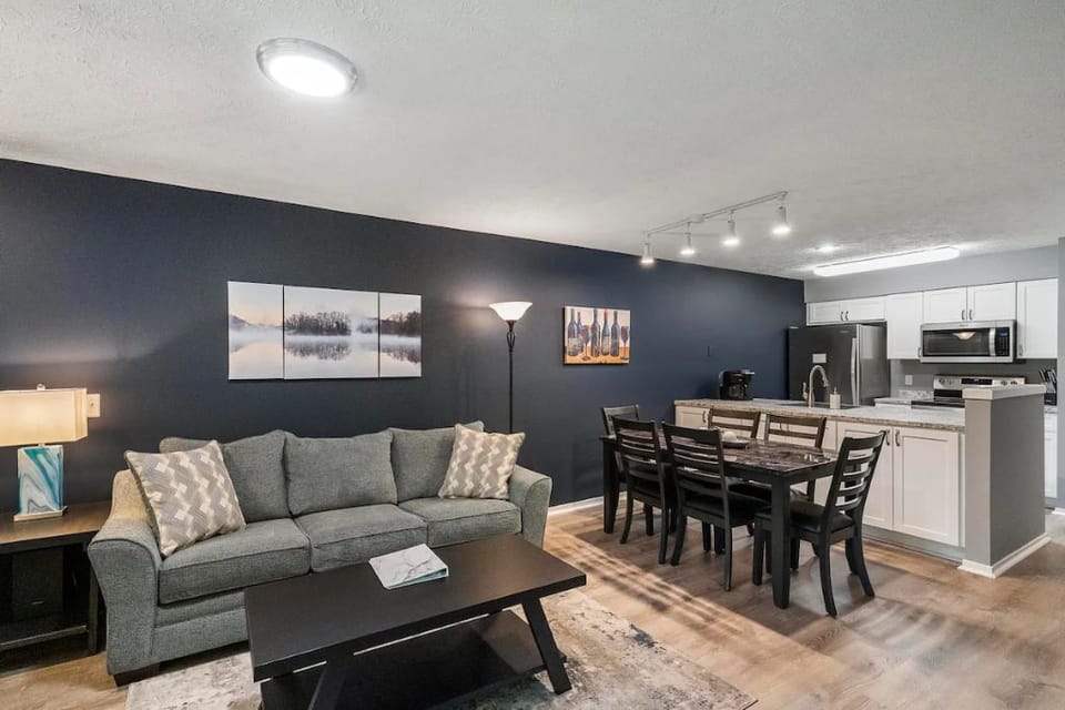 Newly renovated condo