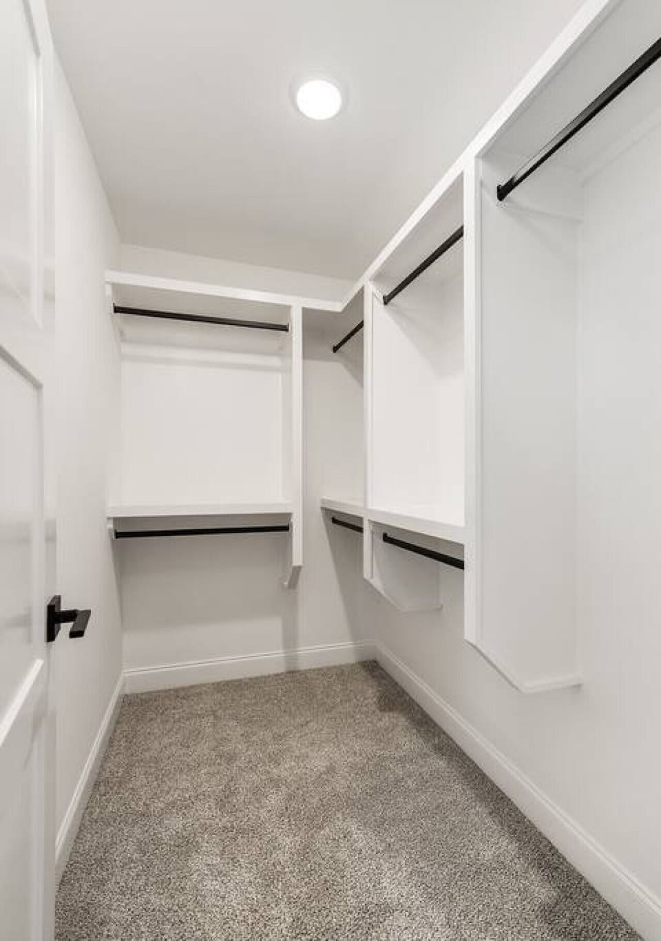 Large Master Walk In Closet