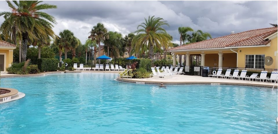 Having fun with your family and kids in the pool!