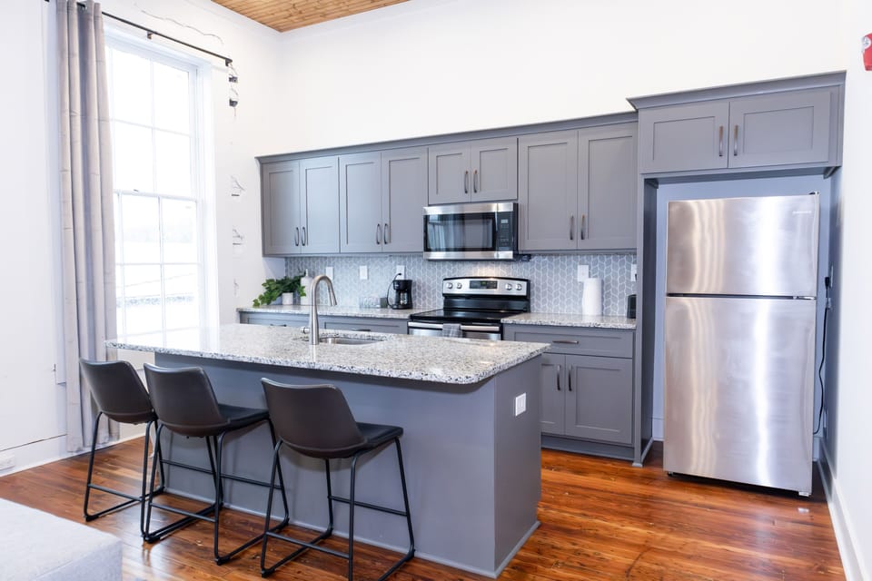 With a fully equipped kitchen, soft throws and a plush bed ready to welcome you.