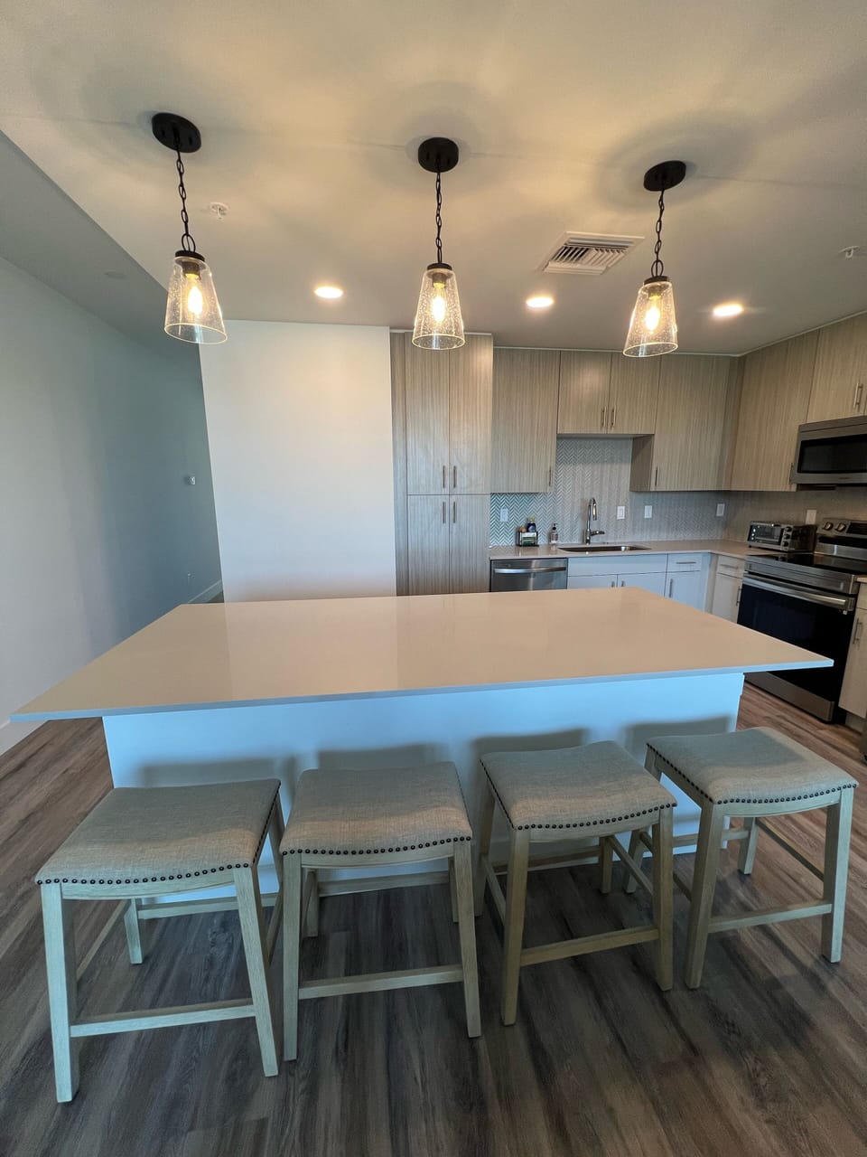 Quartz countertops on bar and kitchen