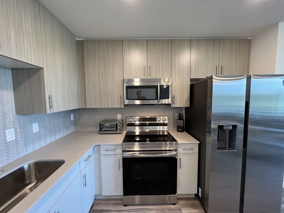 All the modern conveniences in the kitchen