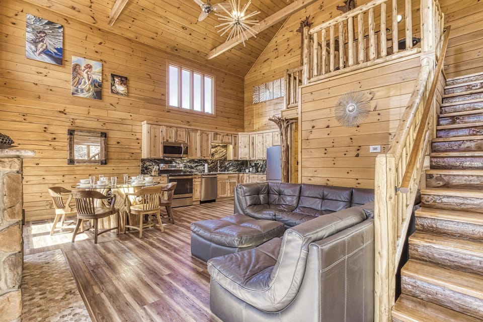 Enjoy the Open Space of the Cabin!