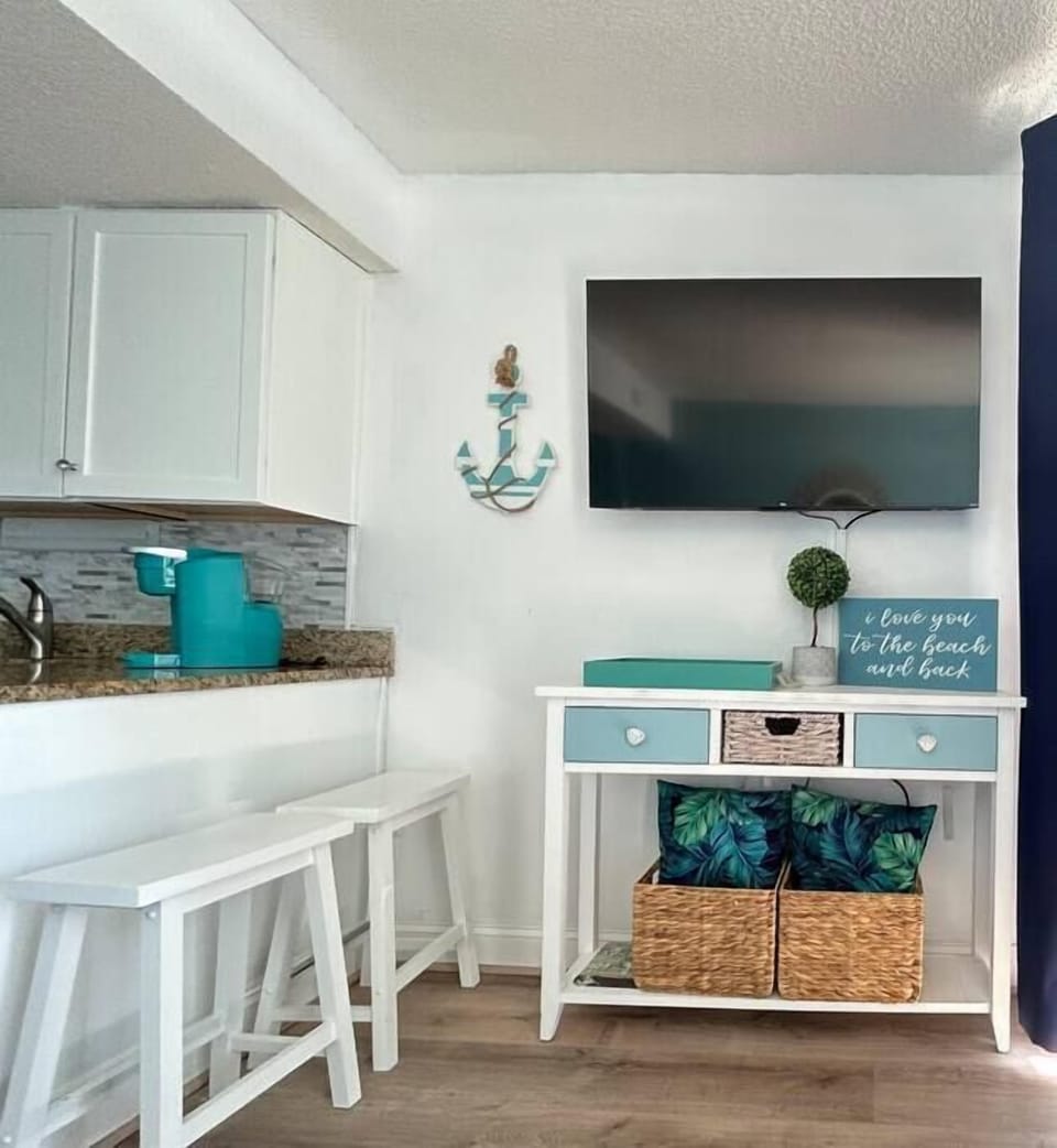 50" TV
