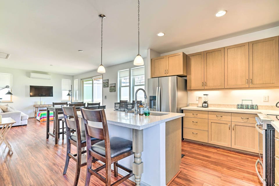 Kitchen | Cooking Basics Provided