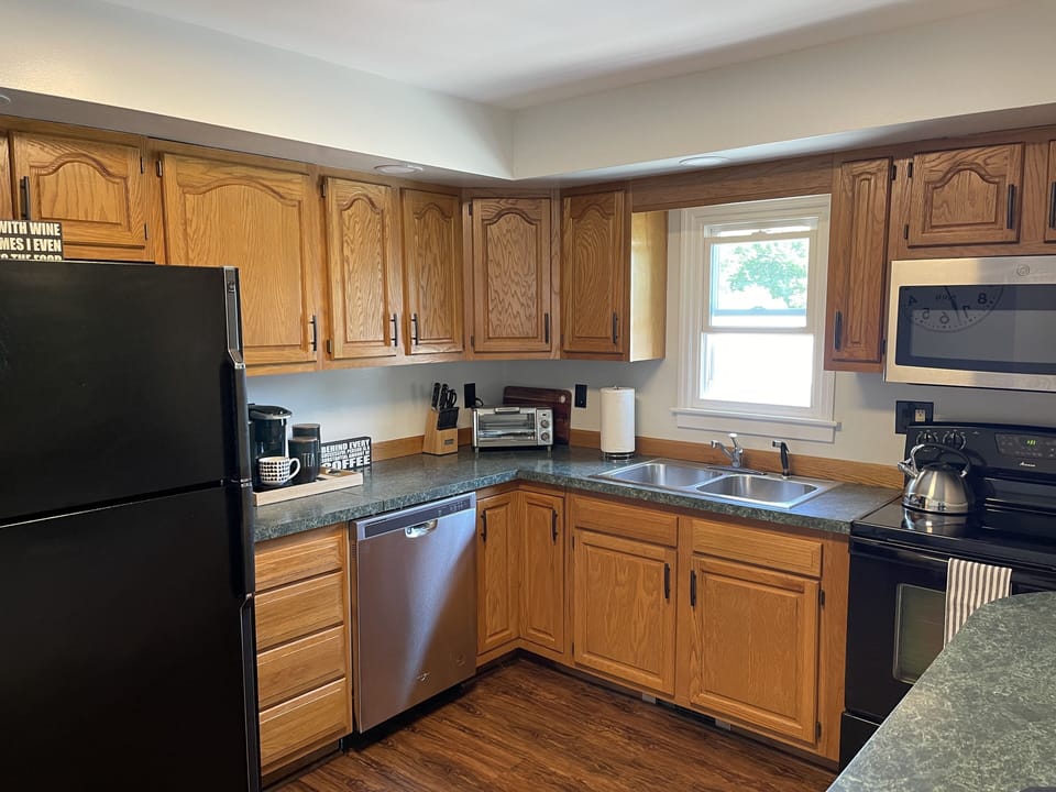 Full sized kitchen ready to prepare a feast 
