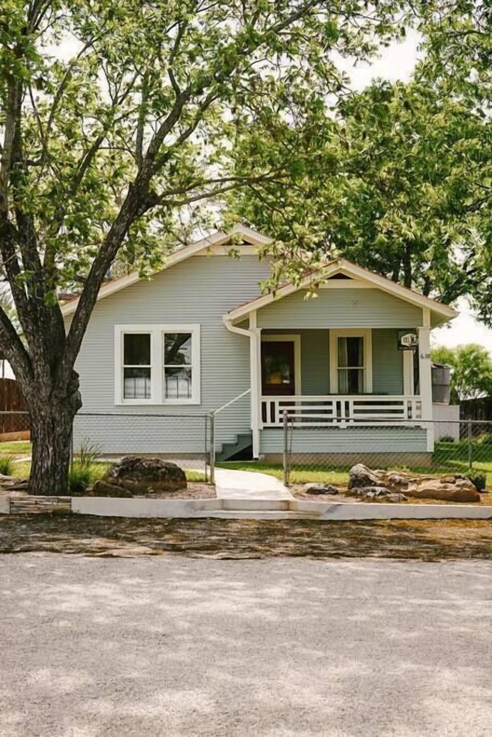 Adorable craftsman style home located on quiet street