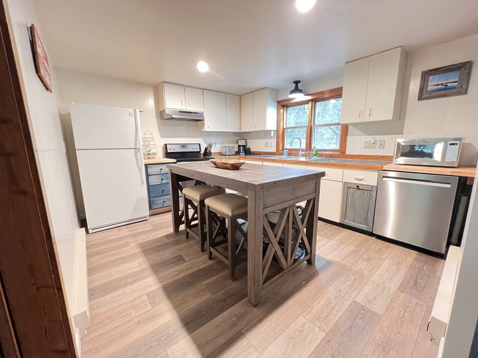 Kitchen with island seating
