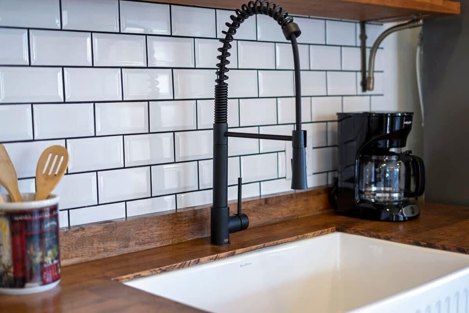 Kitchen sink