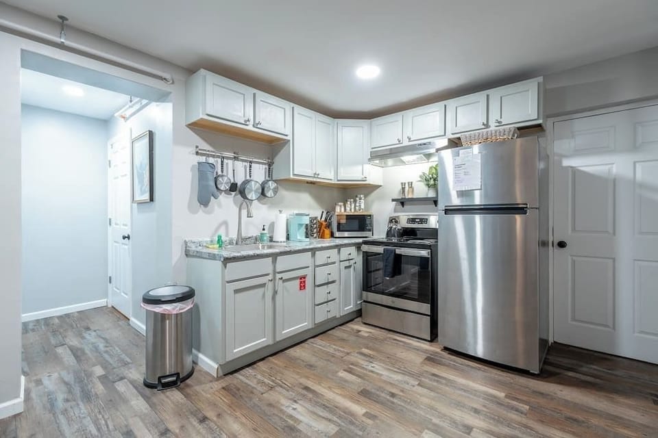 A fully stocked kitchen to meet all your culinary needs.