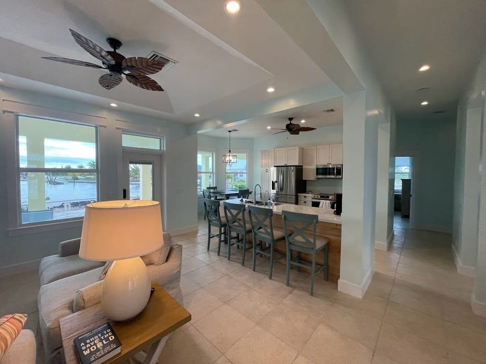 kitchen bar