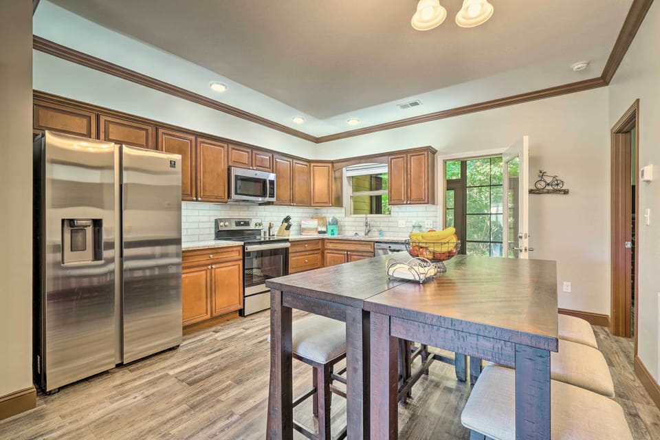 Kitchen | Basic Cooking Essentials | Dishwasher | Keurig Coffee Maker