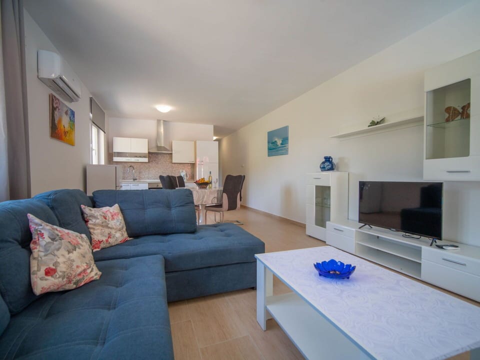 Furniture, Property, Comfort, Table, Azure, Plant, Building, Wood, Textile