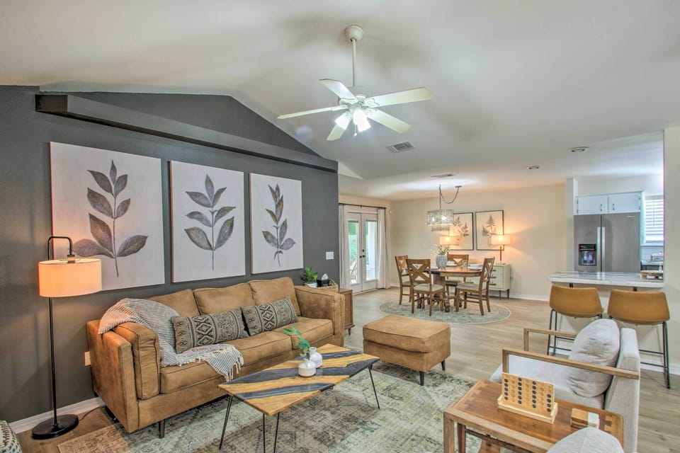 Living Area | Central A/C | Free WiFi | Cable TV | Desk | Games