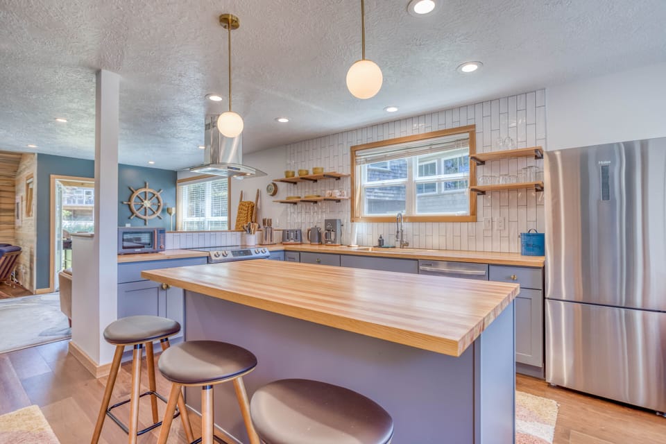 Kitchen Island