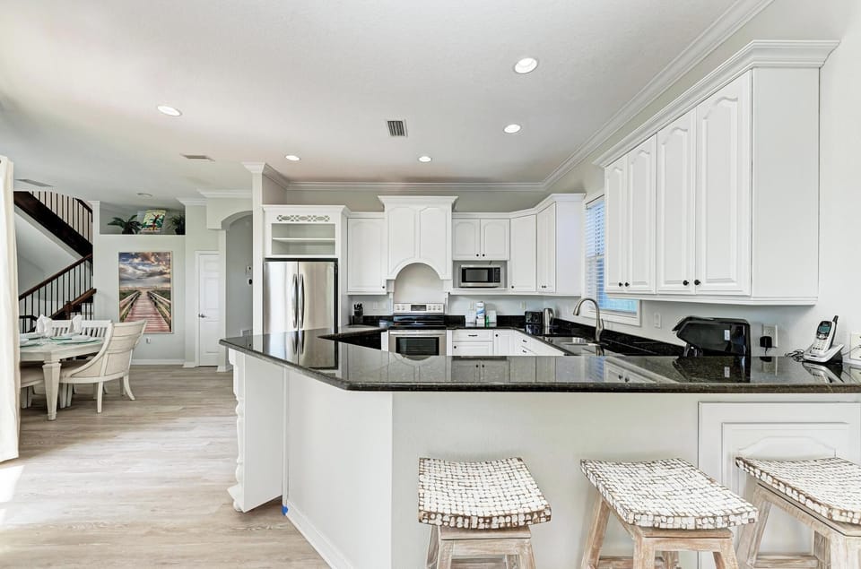 Flip Flop Inn Kitchen (3)