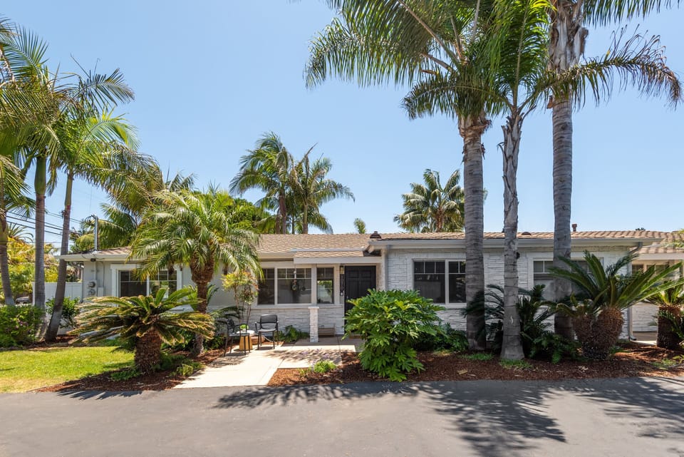 Come join in on the fun-- & Keep Leucadia Funky!!