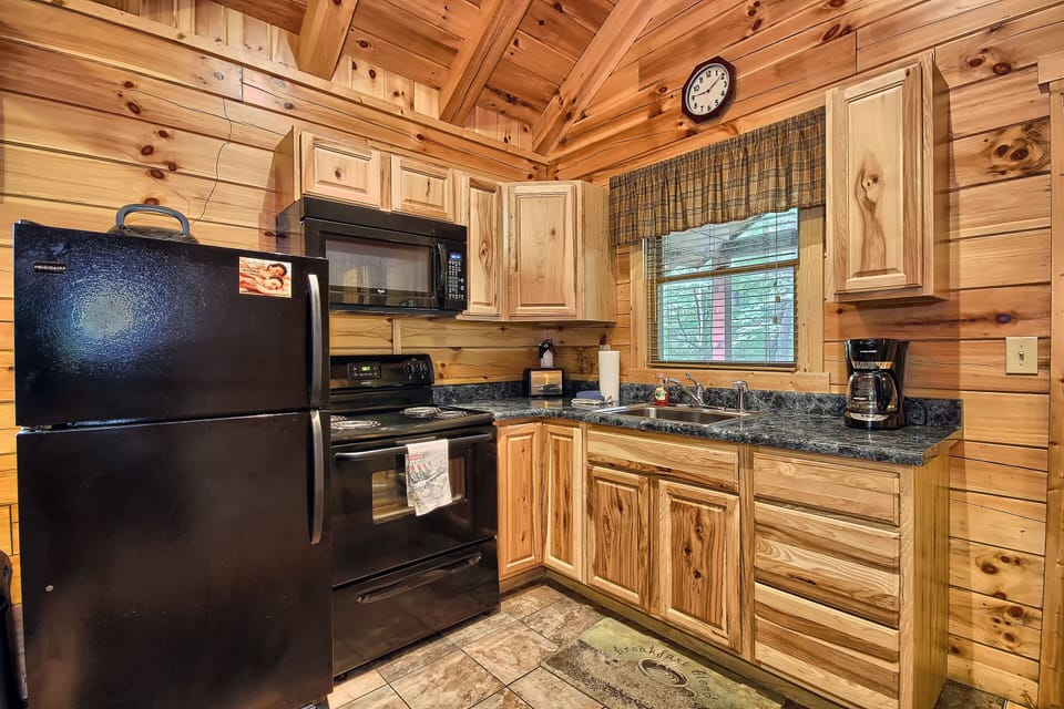 Closeup of Full Kitchen, Destiny's Daydream