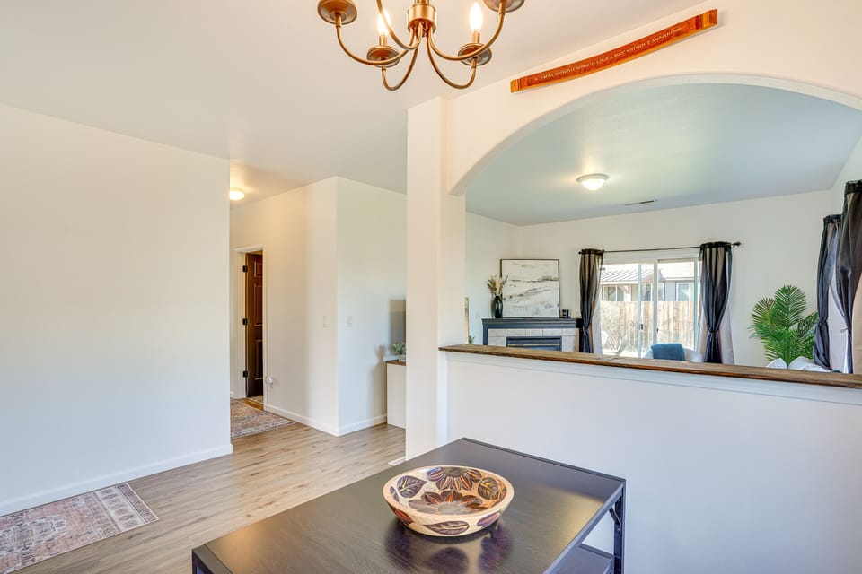 Dining Table | Dishware & Flatware Provided