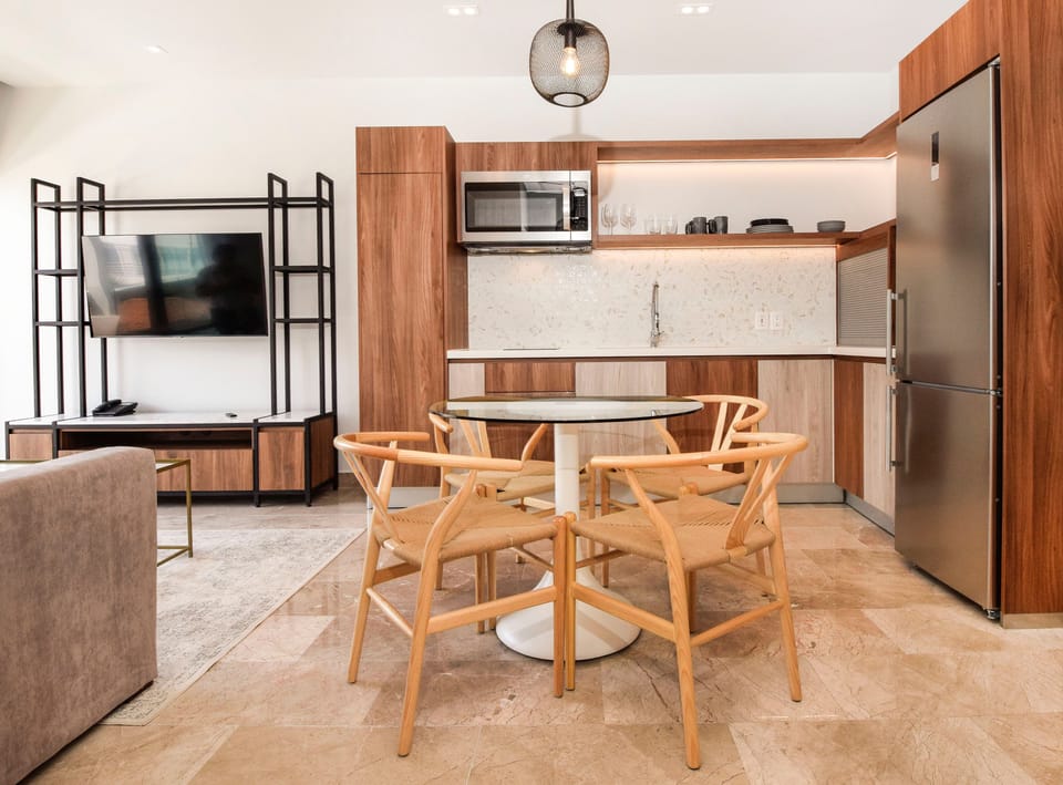 Dining area with seating space for 4 guests
