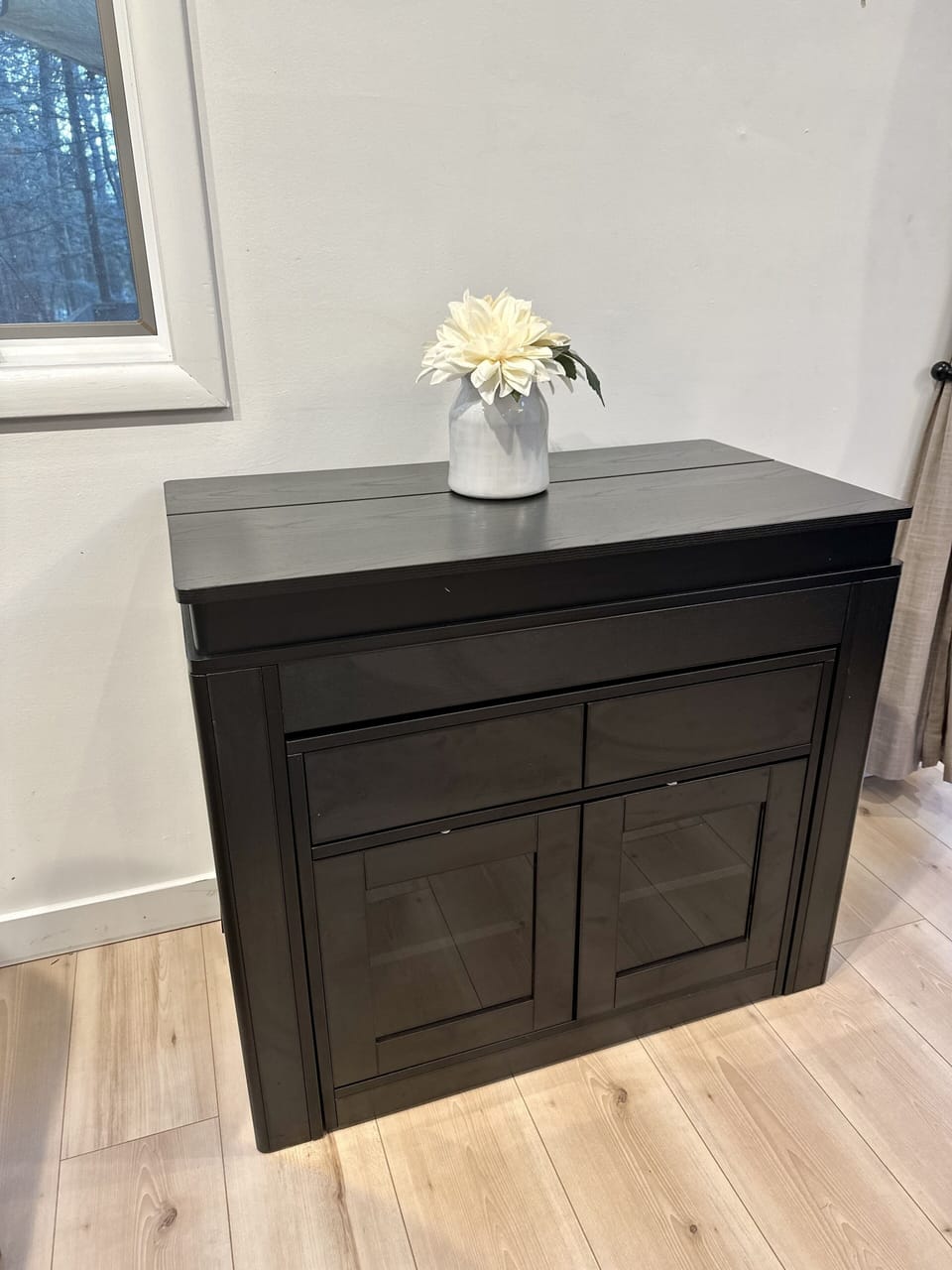 Extendable dining table (2)