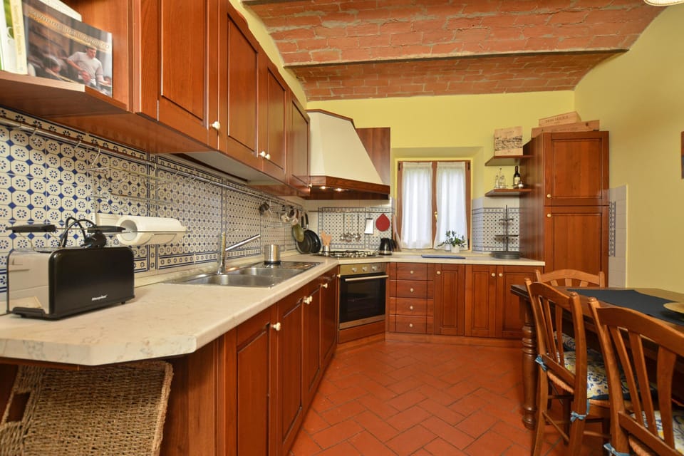 Kitchen and dining area