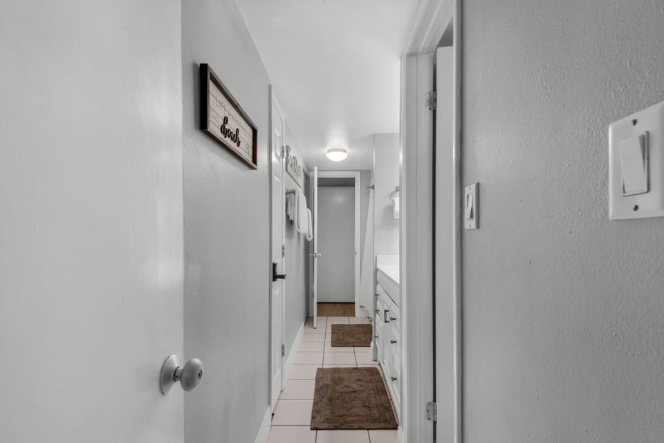 Access to the bathroom from both bedrooms! Plenty of space and lighting!