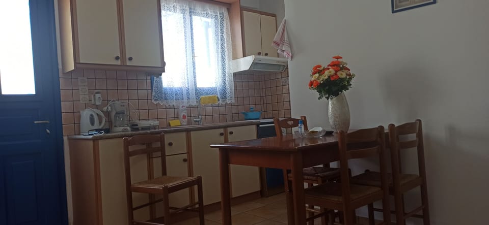 kitchen-dinning