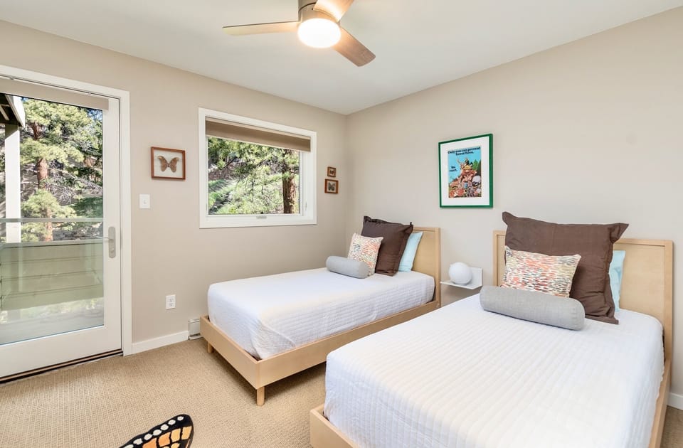 Bedroom, Room, Indoors, Furniture, Ceiling Fan