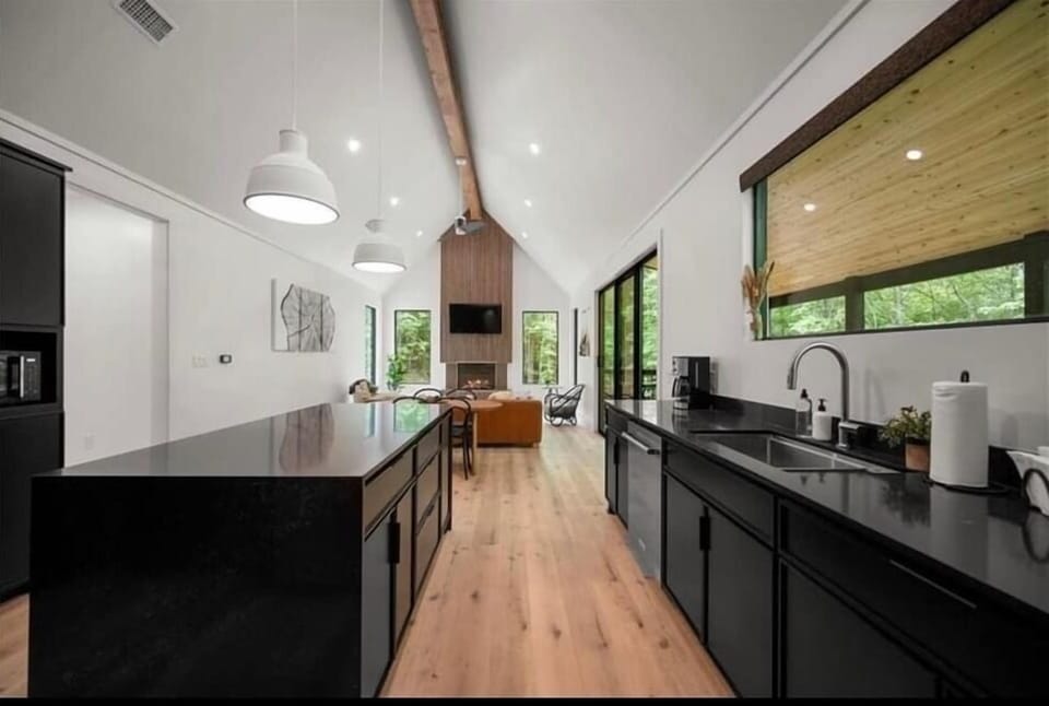 Spacious kitchen loaded with everything you need to prepare a delicious dinner
