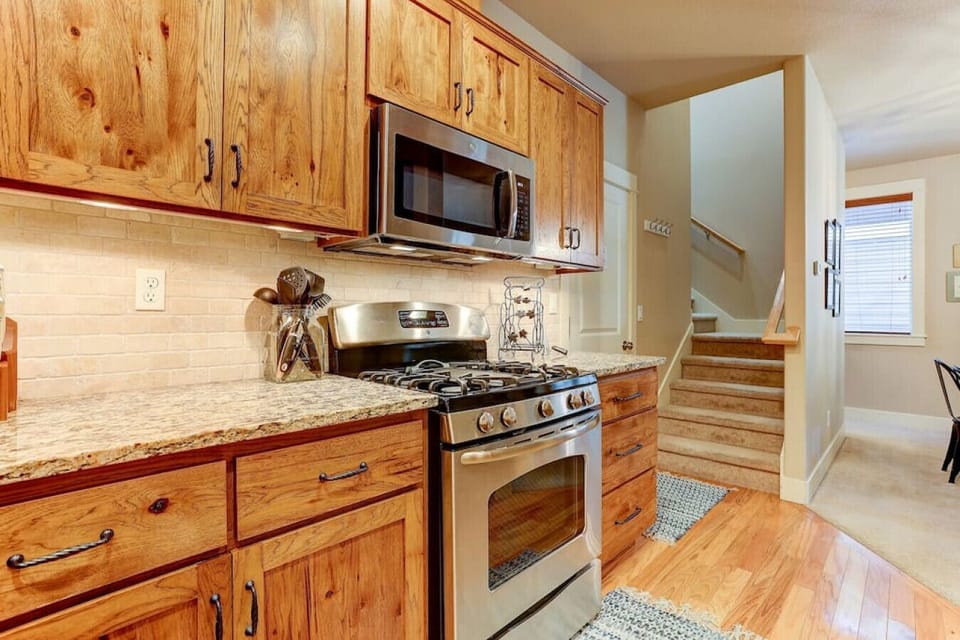 Fully equipped kitchen