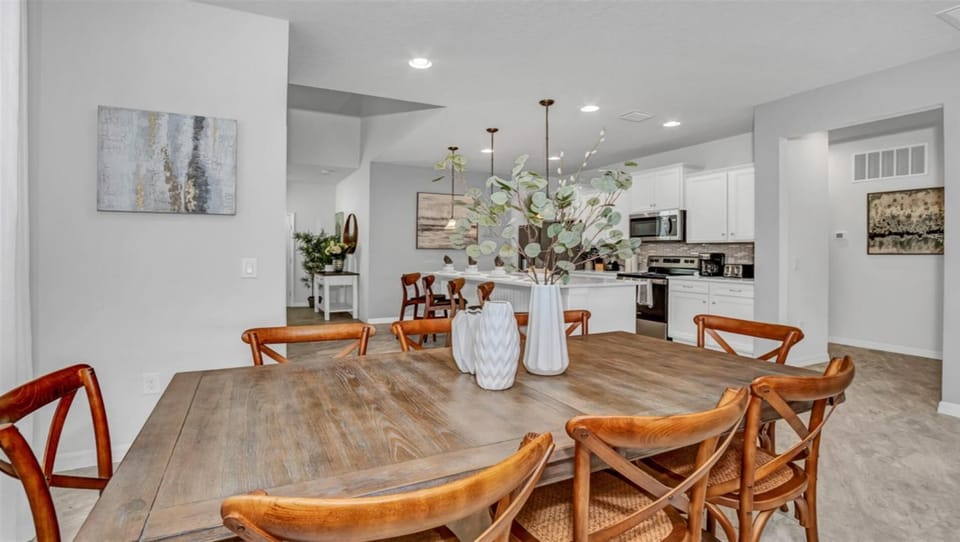 Sweet Home Vacation Home Rentals, Top Resorts Florida Windsor At Westside Resort