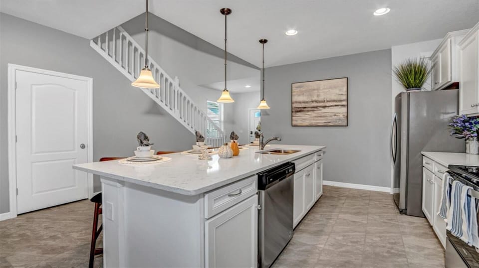 Sweet Home Vacation Home Rentals, Top Resorts Florida Windsor At Westside Resort