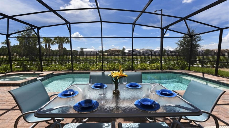 Sweet Home Vacation Home Rentals, Top Resorts Florida Windsor At Westside Resort
