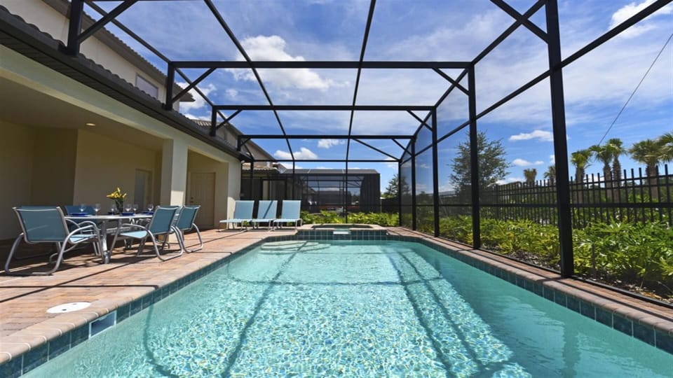 Sweet Home Vacation Home Rentals, Top Resorts Florida Windsor At Westside Resort