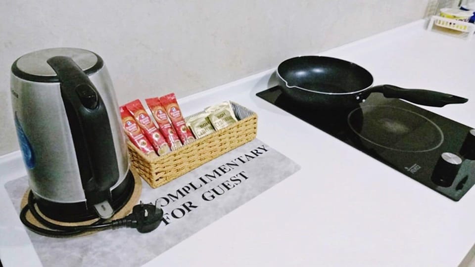 Complimentary coffee & tea 