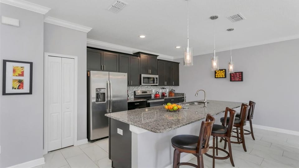 Sweet Home Vacation Home Rentals, Top Resorts Florida Storey Lake Resort