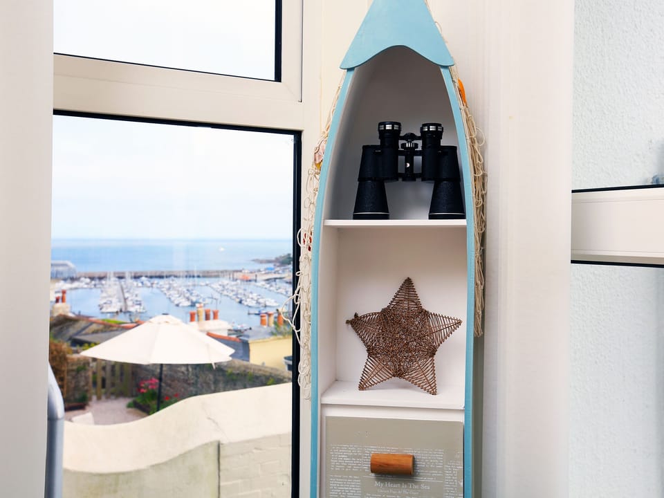 Quirky nautically-themed decor | Dual View - Linden Court Apartments, Brixham