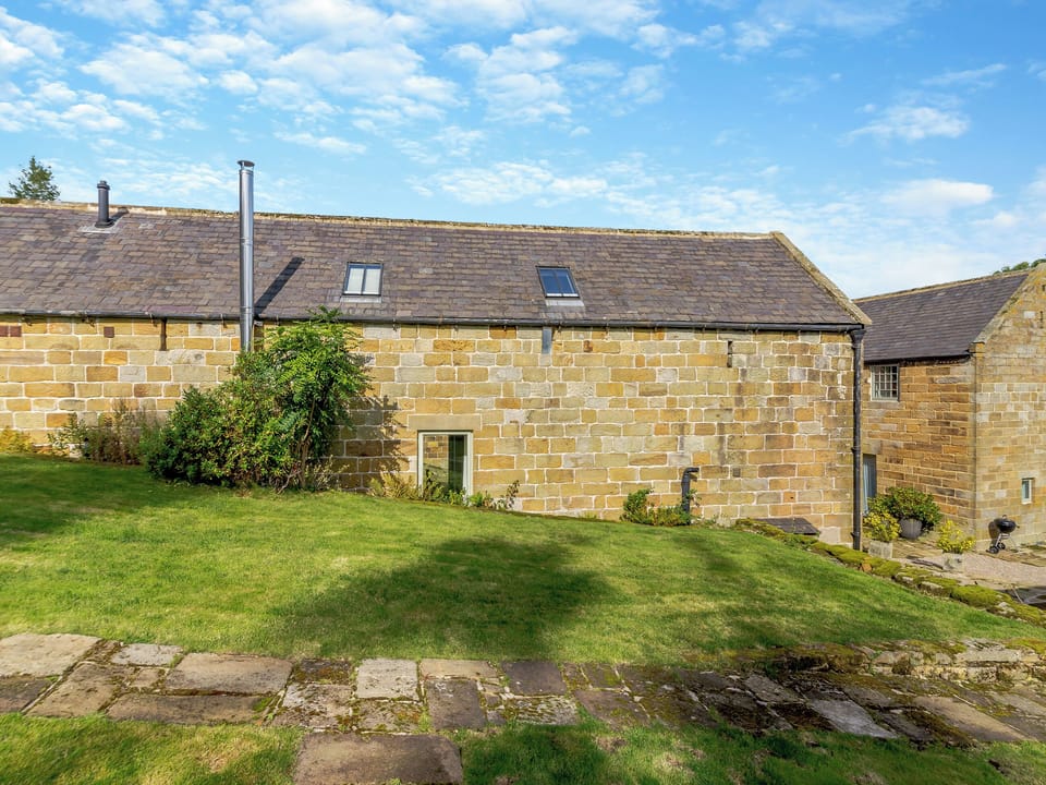 Exterior | Coltus Lands - Forest Lodge Farm, Castleton