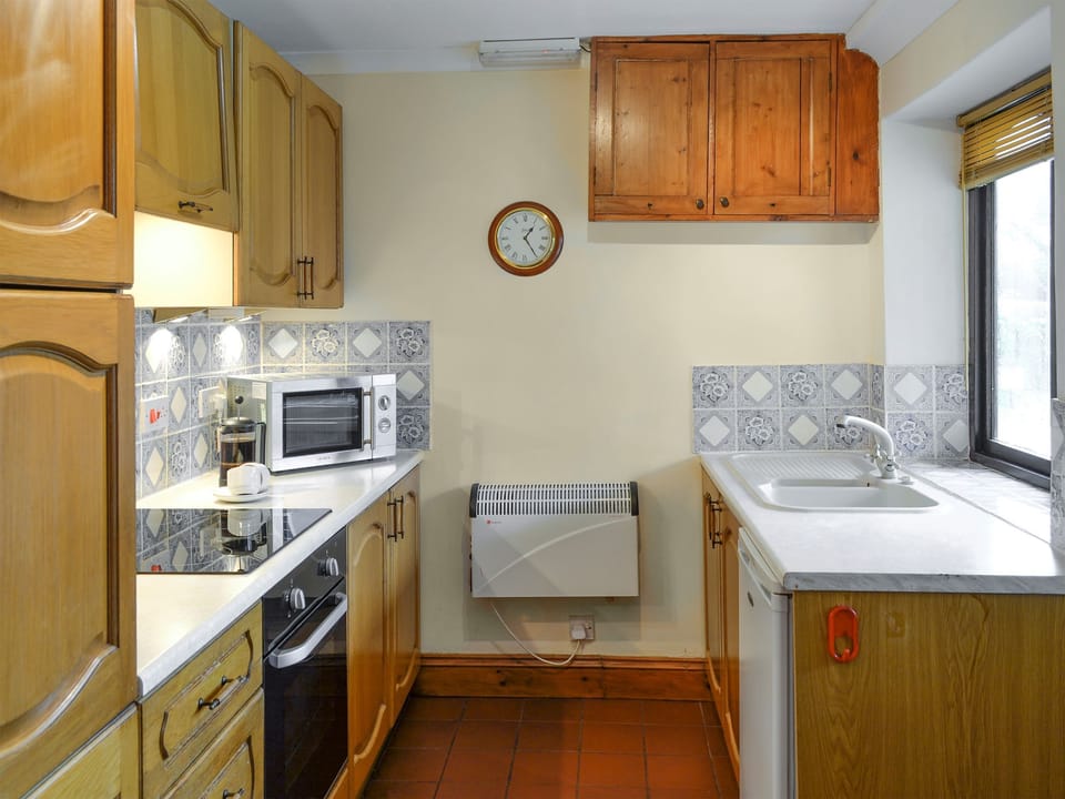 Well-equipped fitted kitchen | Bracken Cottage - Triscombe Farm Country Cottages, Wheddon Cross, Exmoor