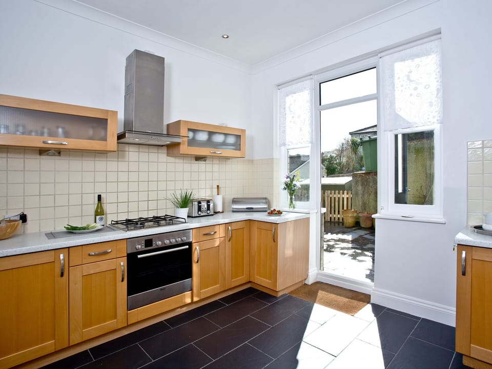 Kitchen | Quay House - Seashore, Newquay