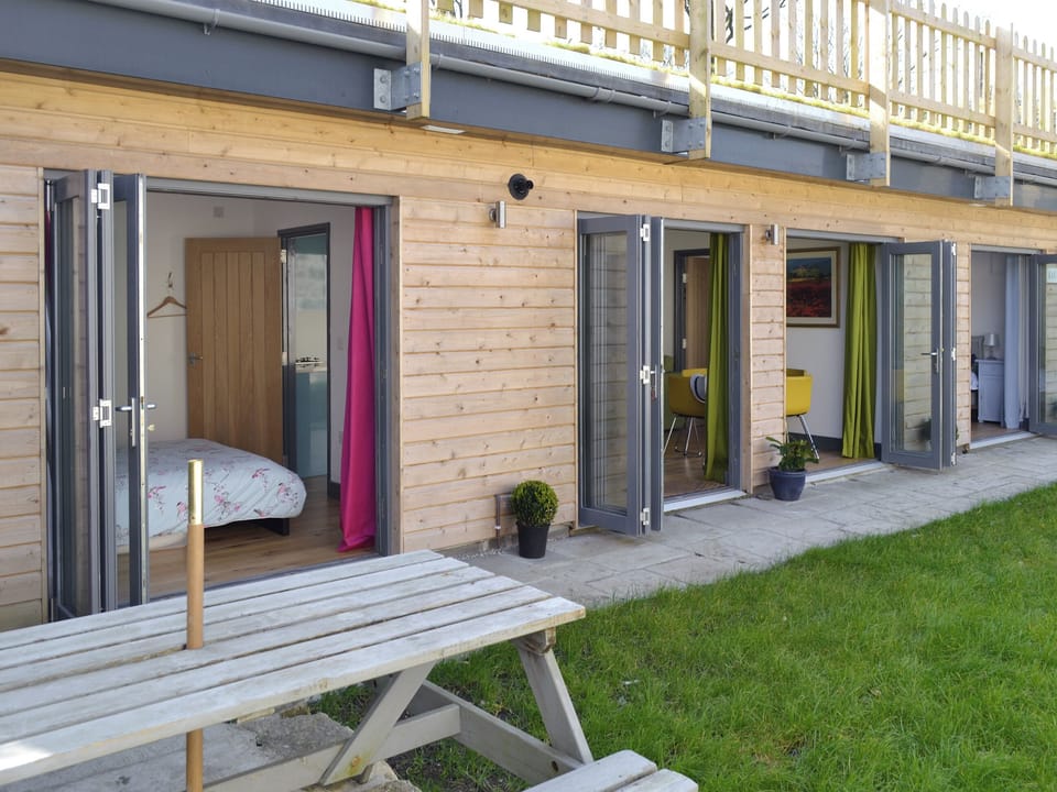 Outdoor seating on patio | Kataluma, Praa Sands, near Penzance