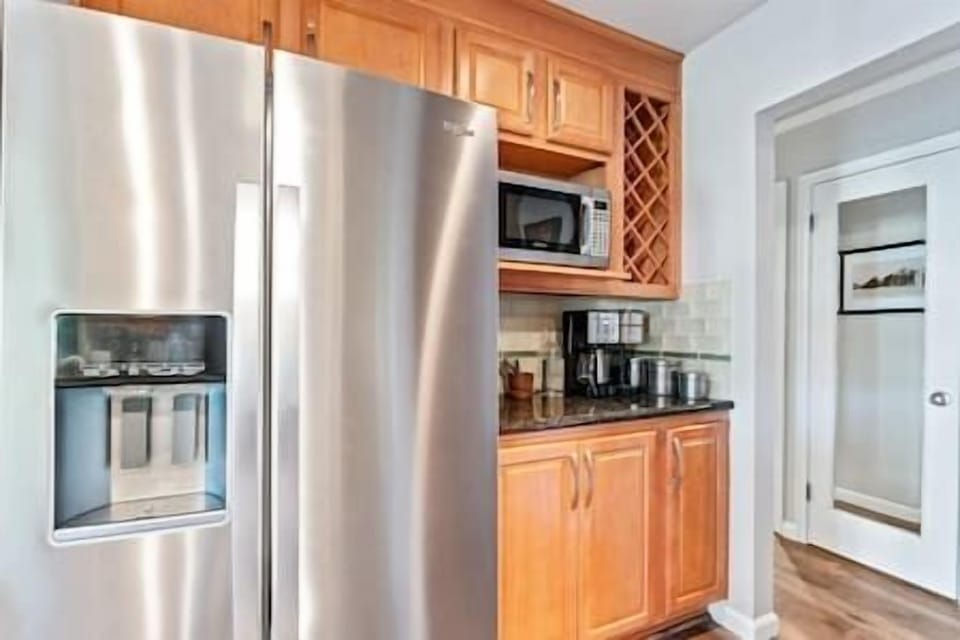 Cook in style in our fully equipped kitchen, featuring modern appliances and all the essentials for creating delicious meals.