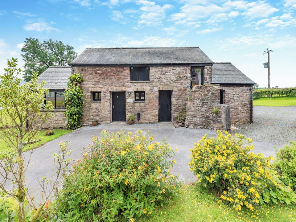 Double bedroom | Ty Nant - Cennen Cottages at Blaenllynnant, Gwynfe, Llangadog