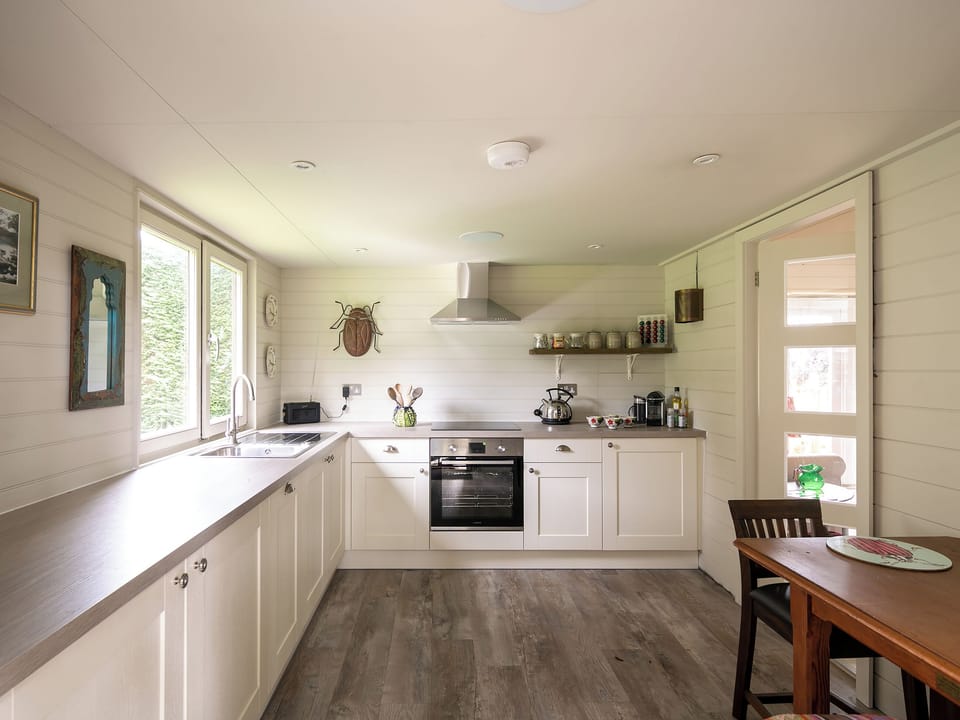 Well equipped kitchen | Tor Hatch Cabin, Shere, near Guildford