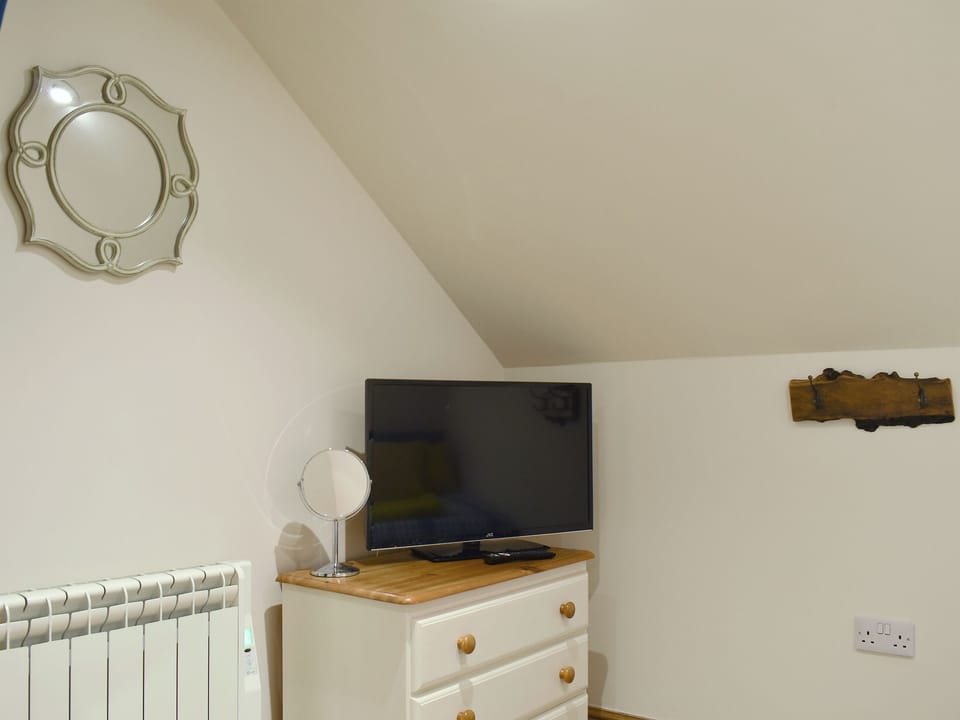 Second bedroom | Treeview Lodge, Uggeshall
