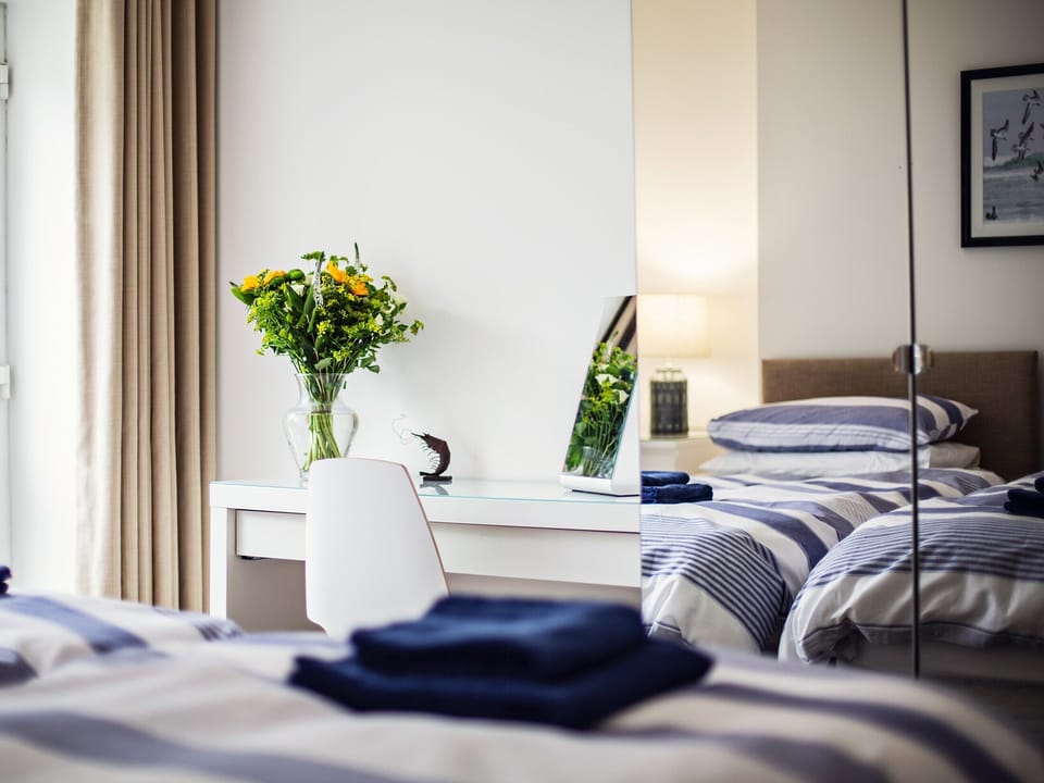 Twin bedroom | Ein Lle, Tenby