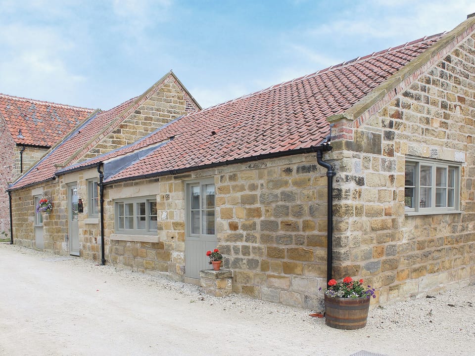 Exterior | Scalby Lodge - The Barn, Scalby, Scarborough