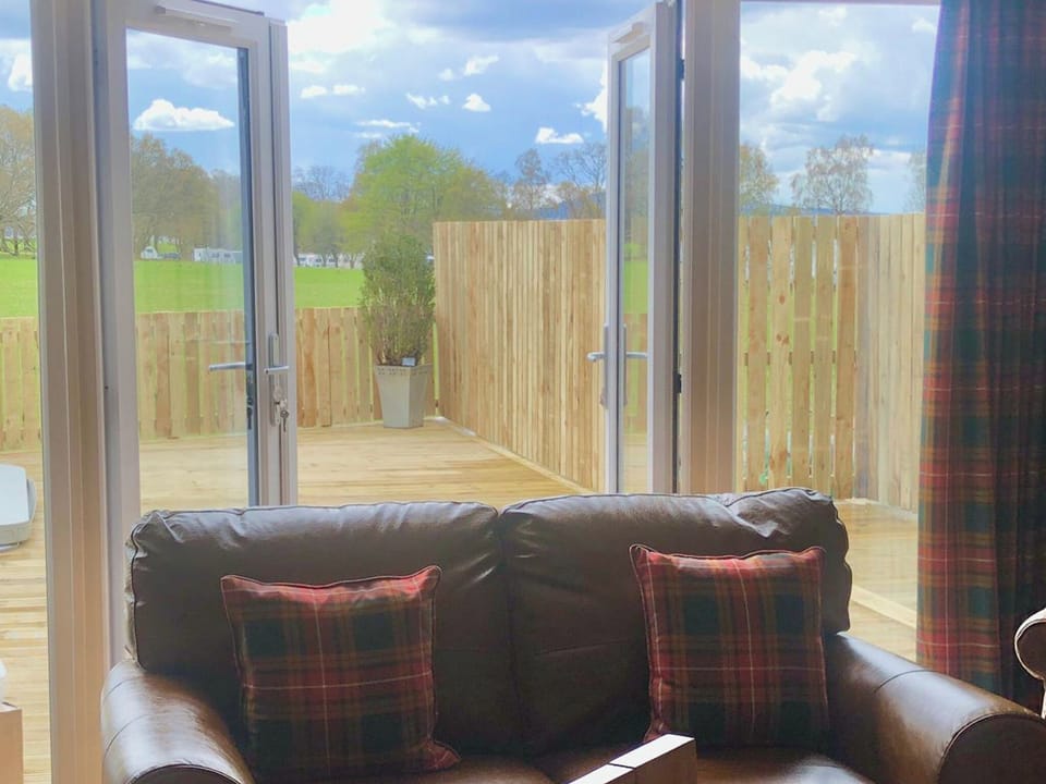 Living area | Clarinnes Cottage, Rowardennan, near Loch Lomond