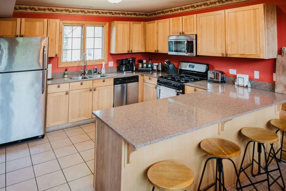 Fully Stocked Kitchen